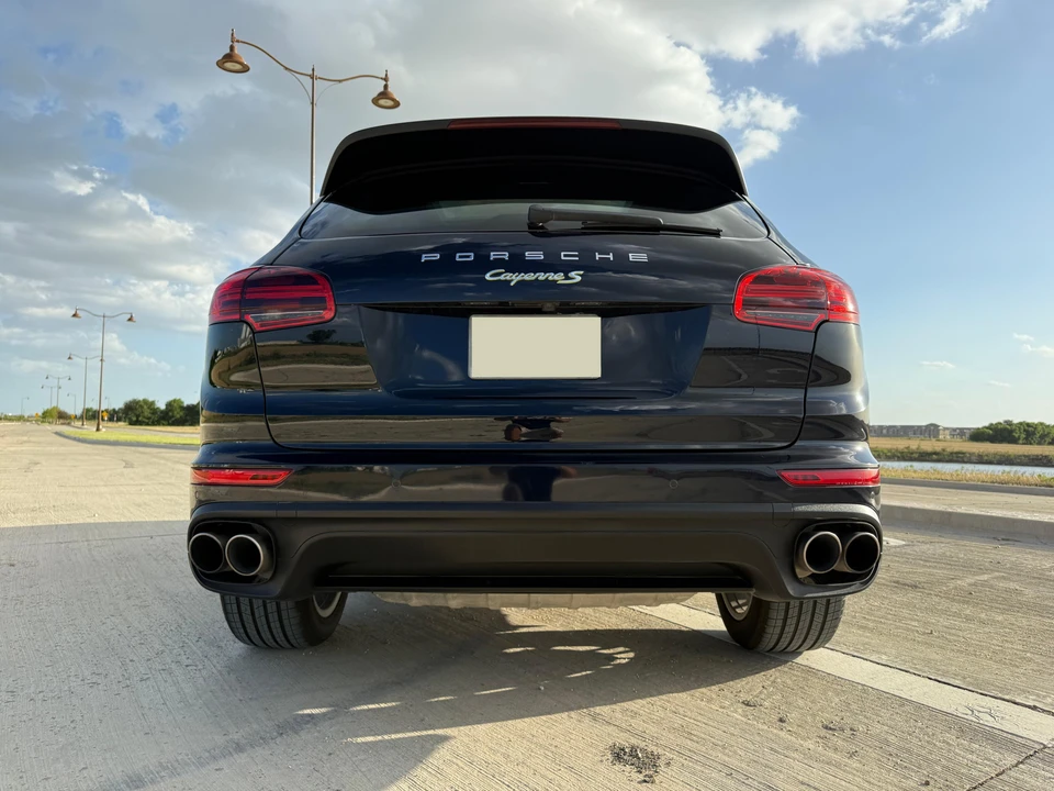 2016 Porsche 958 Cayenne S - Image 27 of 31