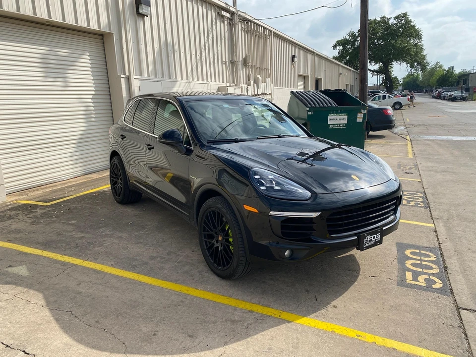 2016 Porsche 958 Cayenne S - Image 17 of 31