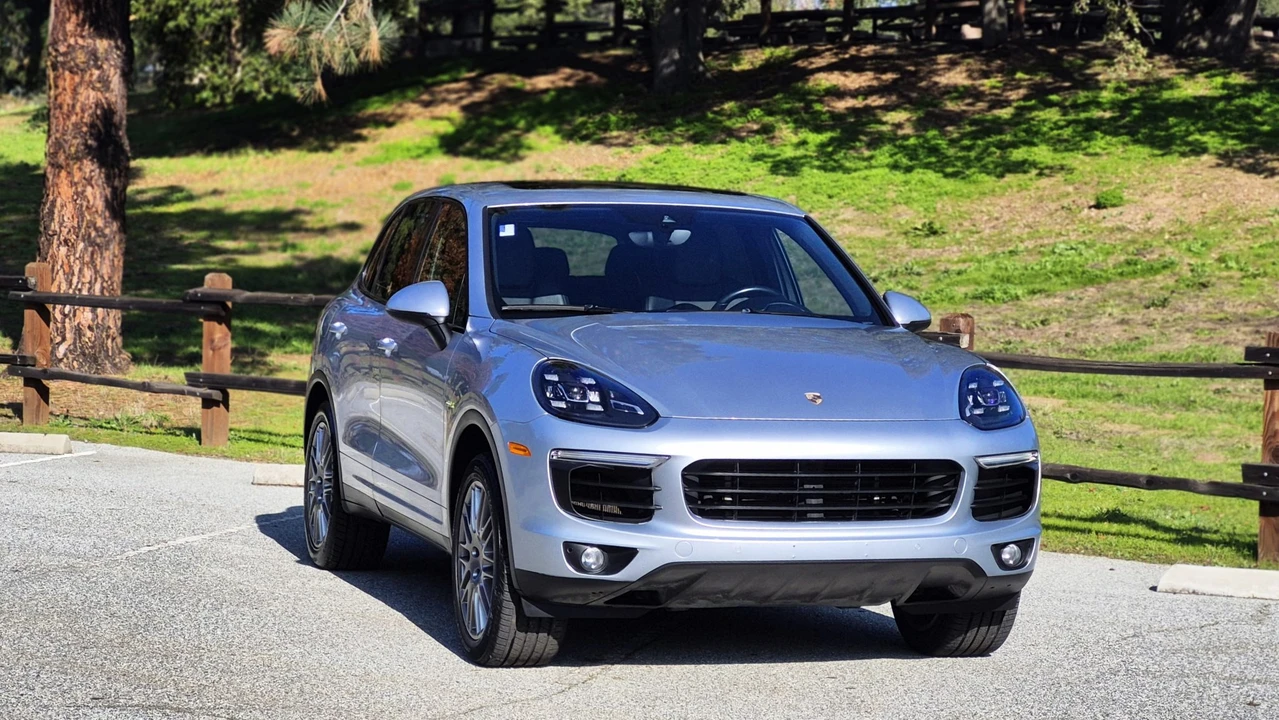 2016 Porsche 958 Cayenne S - Image 31 of 31