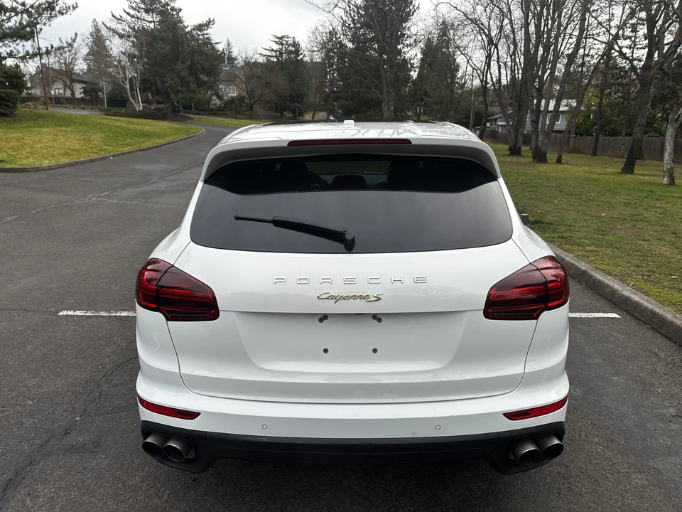 2016 Porsche 958 Cayenne S - Image 17 of 31