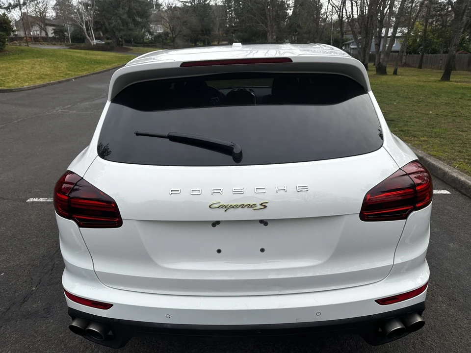 2016 Porsche 958 Cayenne S - Image 19 of 31