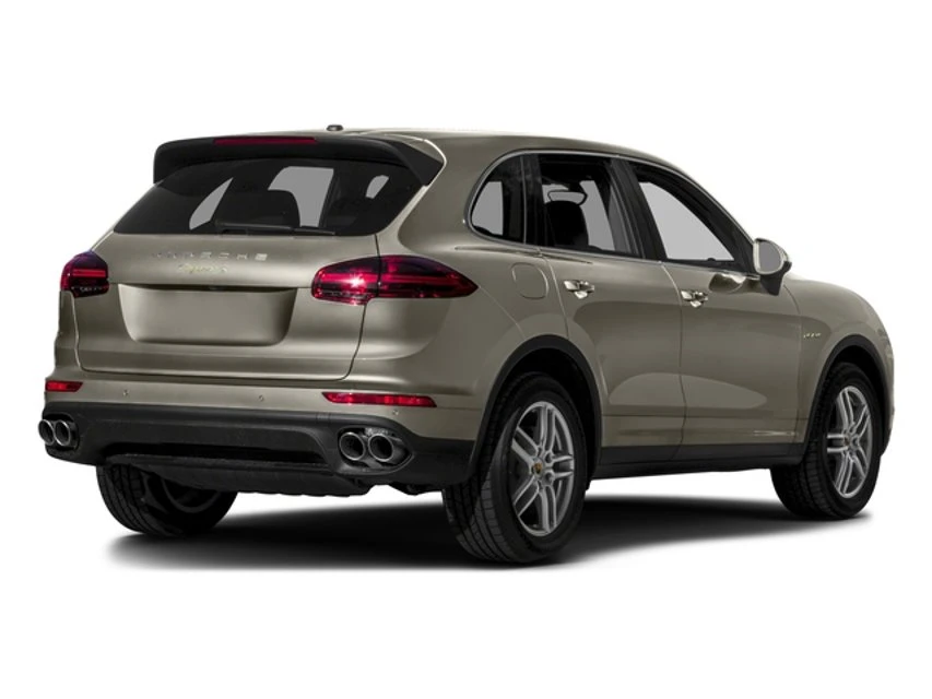 2016 Porsche 958 Cayenne - Image 3 of 17