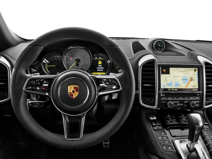 2016 Porsche 958 Cayenne - Image 7 of 17