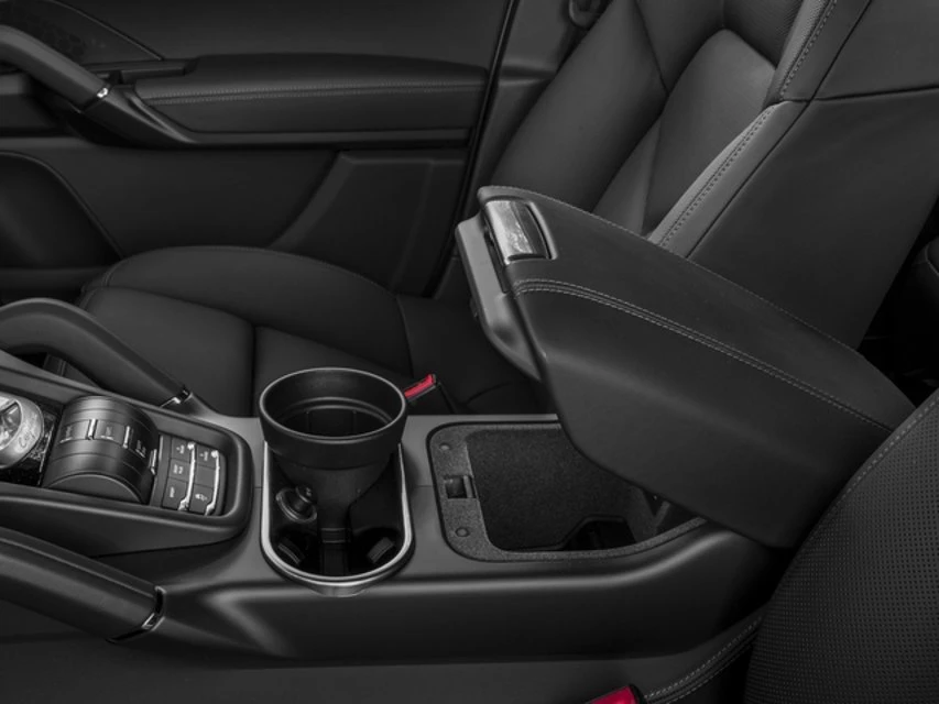 2016 Porsche 958 Cayenne - Image 15 of 17