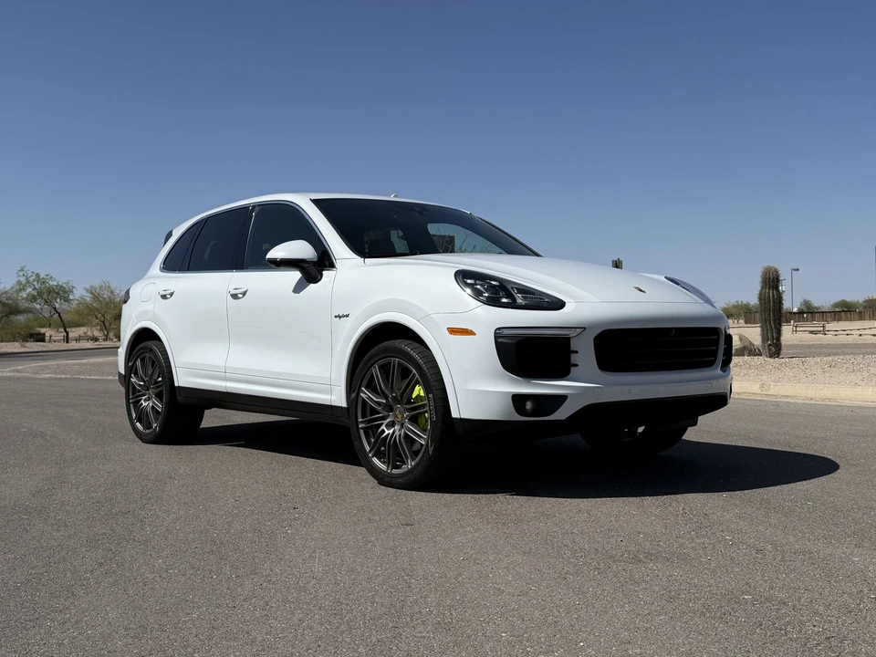 2016 Porsche 958 Cayenne S - Image 11 of 31