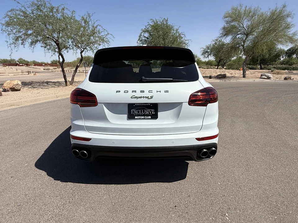 2016 Porsche 958 Cayenne S - Image 8 of 31