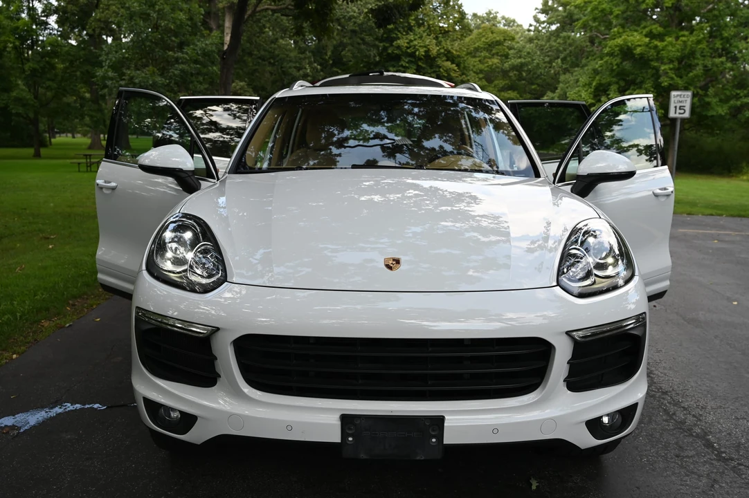 2016 Porsche Cayenne - Image 15 of 31
