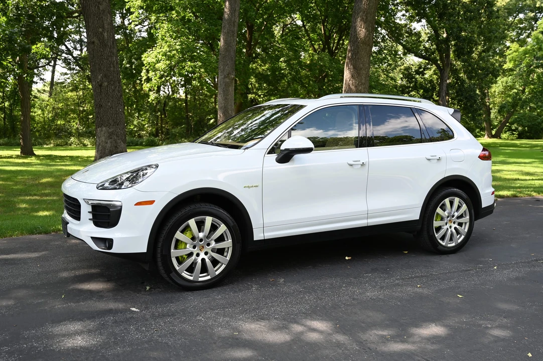 2016 Porsche Cayenne - Image 7 of 31