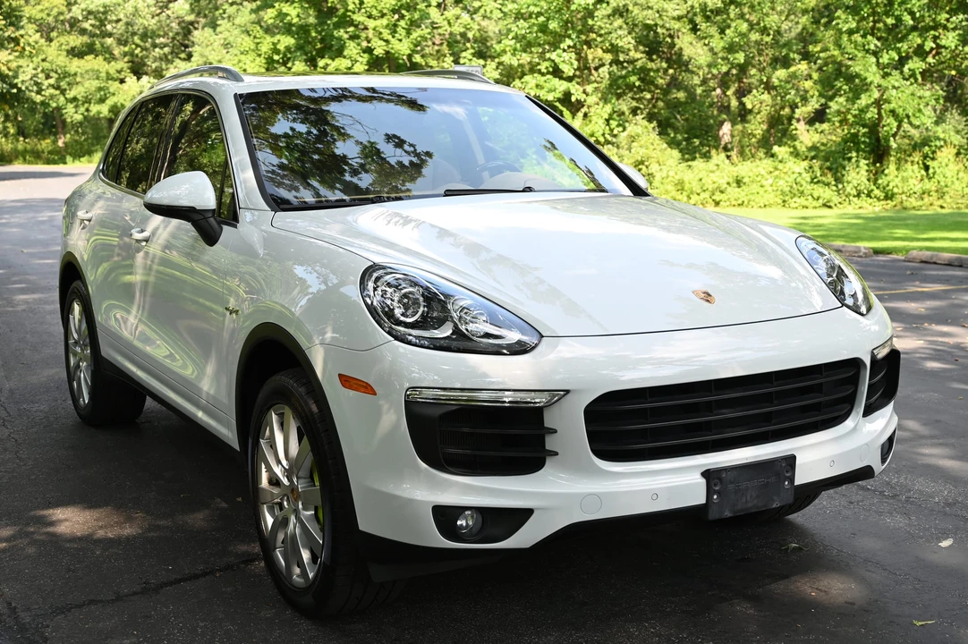 2016 Porsche Cayenne - Image 14 of 31