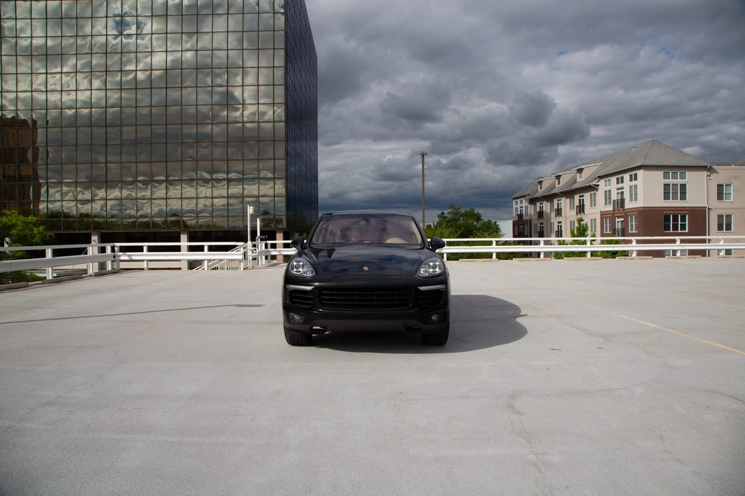 2016 Porsche 958 Cayenne - Image 28 of 31
