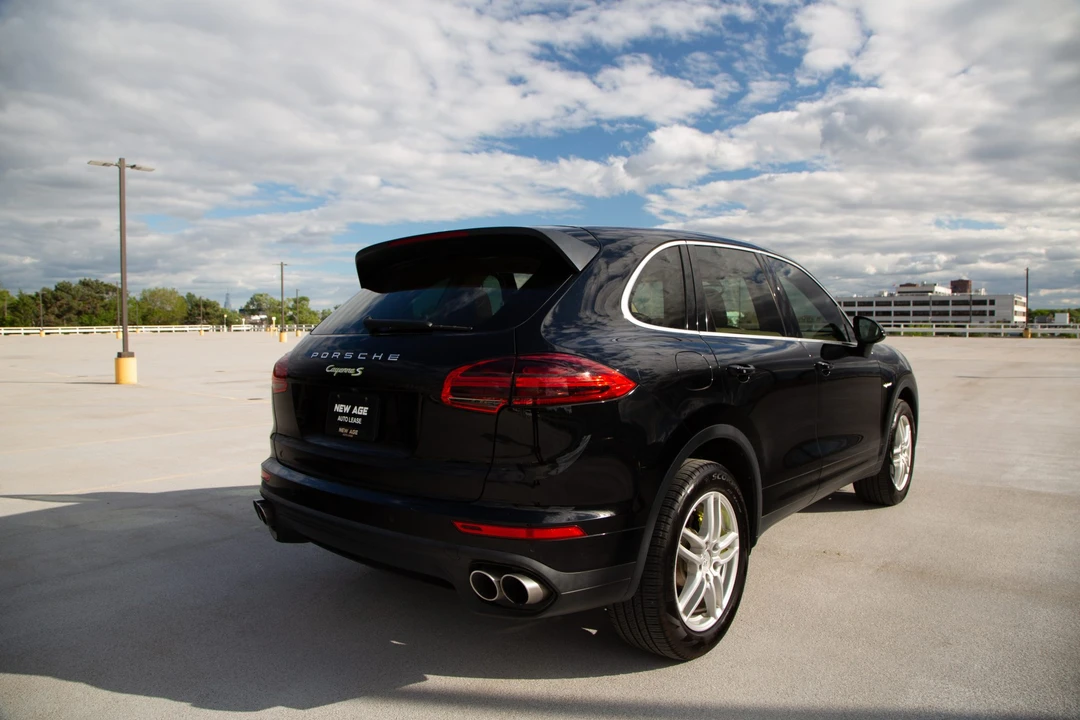 2016 Porsche 958 Cayenne - Image 23 of 31