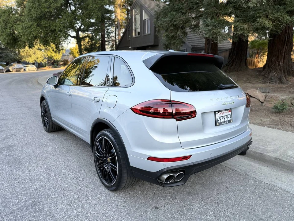 2016 Porsche 958 Cayenne - Image 4 of 13