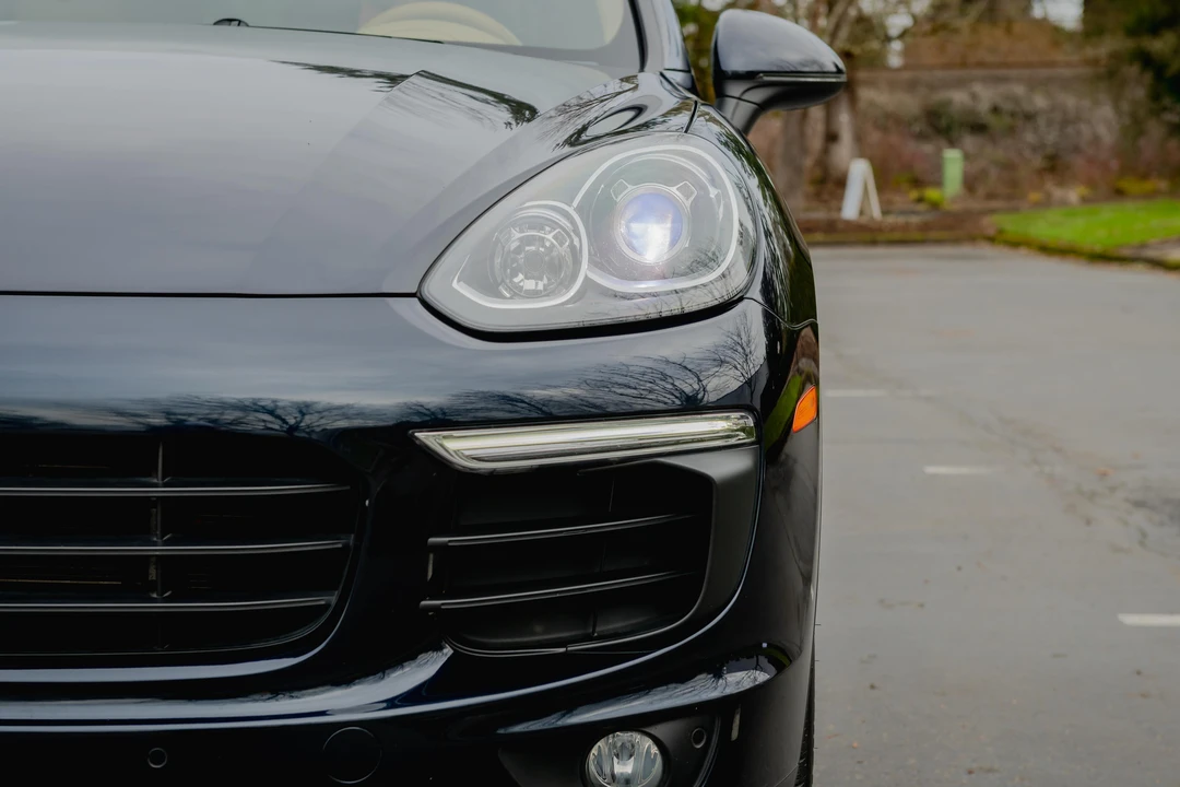 2016 Porsche 958 Cayenne S - Image 21 of 31