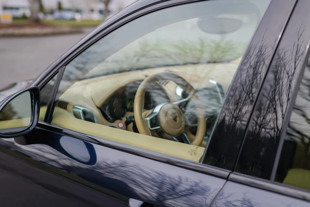 2016 Porsche 958 Cayenne S - Image 29 of 31