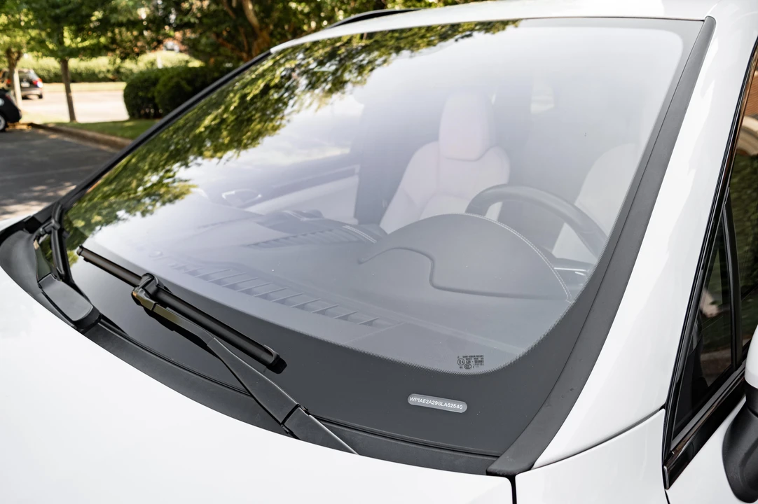 2016 Porsche 958 Cayenne S - Image 19 of 31