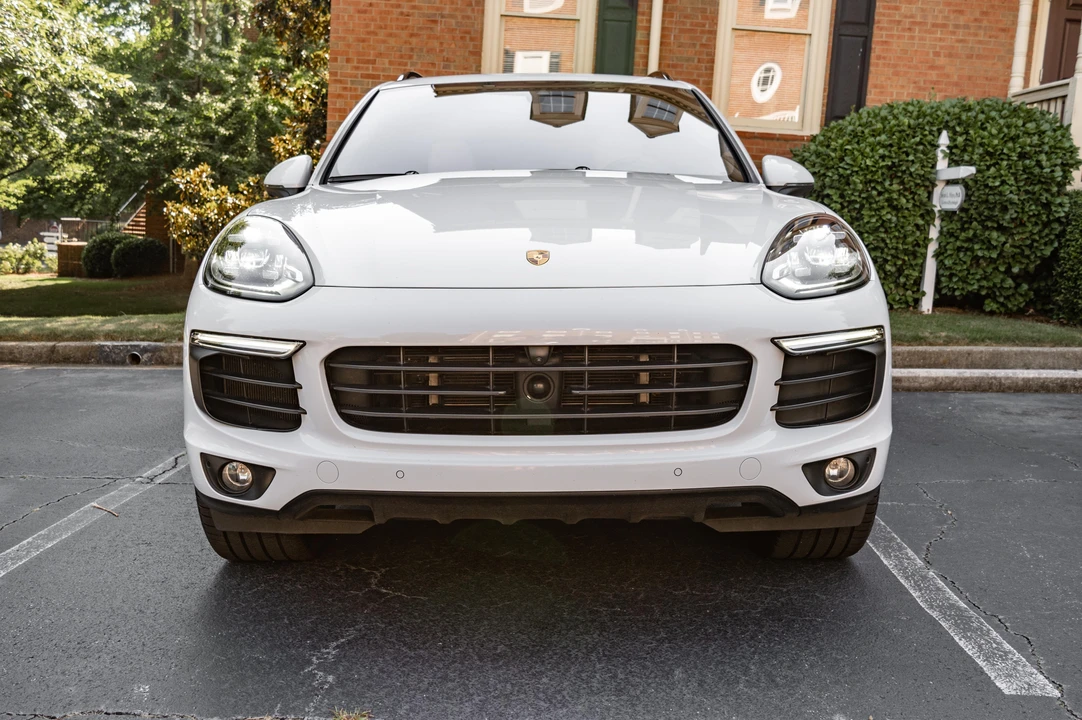 2016 Porsche 958 Cayenne S - Image 6 of 31