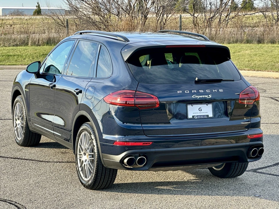 2016 Porsche 958 Cayenne S - Image 11 of 31