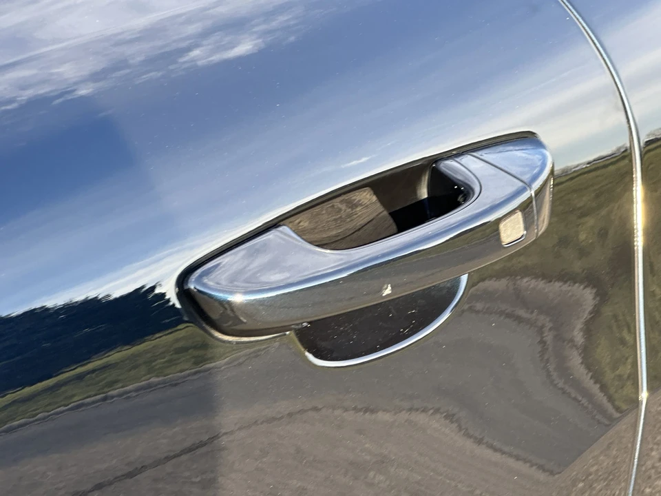 2016 Porsche 958 Cayenne S - Image 23 of 31