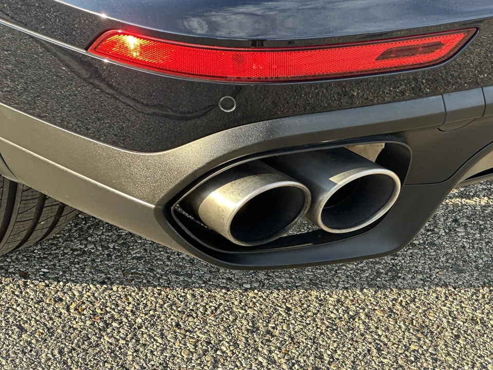 2016 Porsche 958 Cayenne S - Image 27 of 31