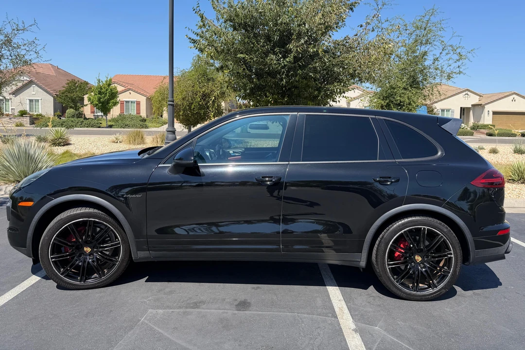 2016 Porsche 958 Cayenne - Image 3 of 31