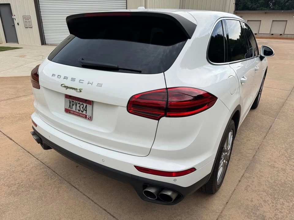 2016 Porsche 958 Cayenne - Image 4 of 9