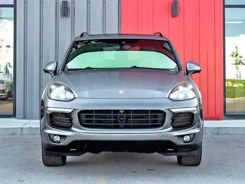 2016 Porsche Cayenne S