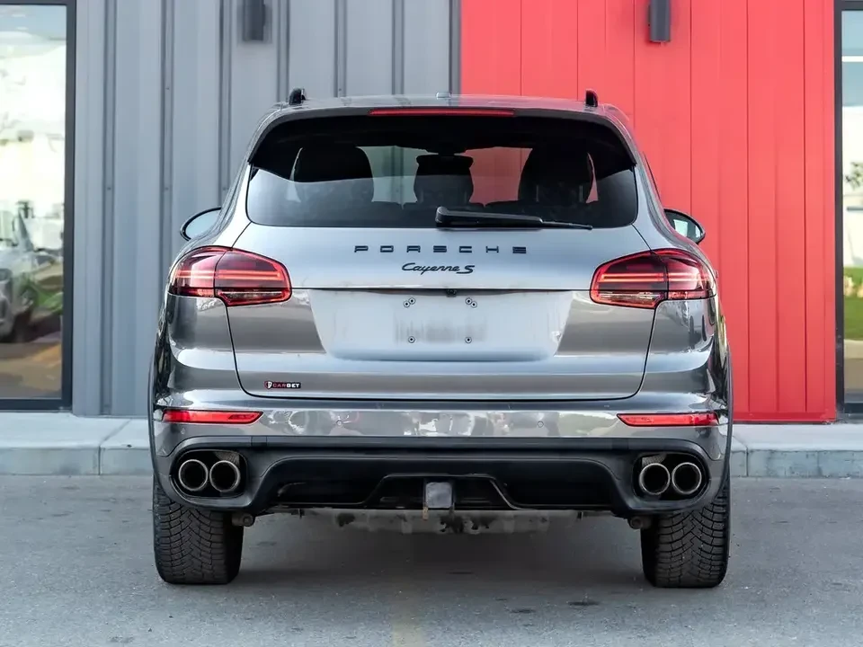 2016 Porsche 958 Cayenne S - Image 4 of 17