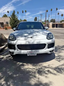 2016 Porsche Cayenne S Hybrid Sport Utility 4D