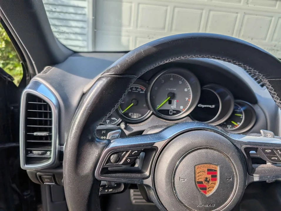 2016 Porsche 958 Cayenne S - Image 6 of 7