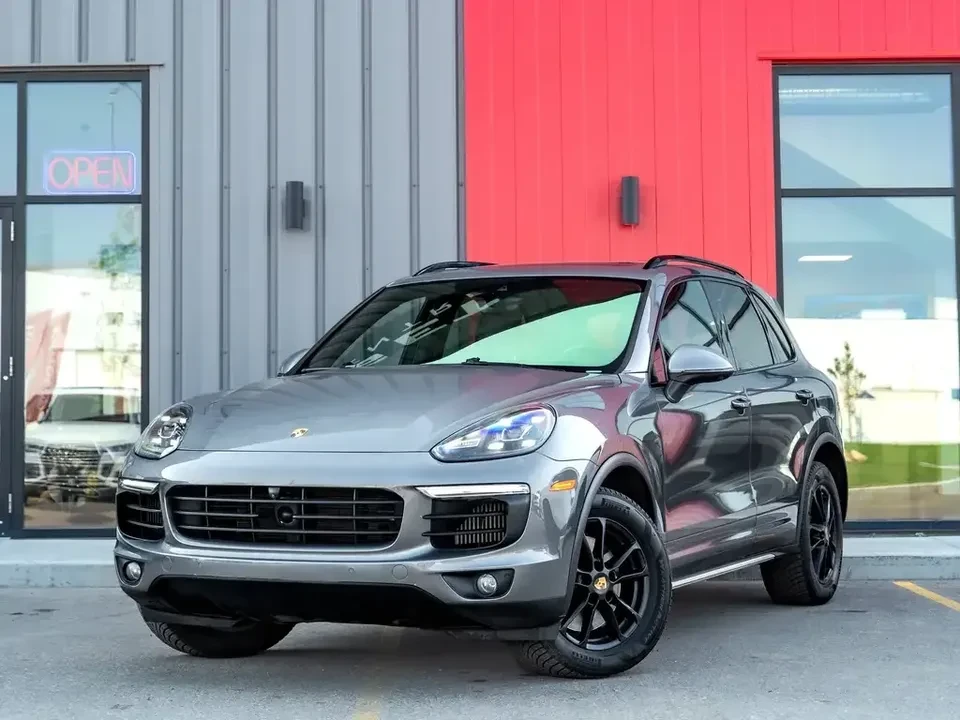 2016 Porsche 958 Cayenne S - Image 6 of 18