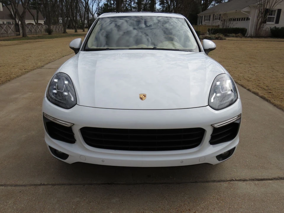 2016 Porsche 958 Cayenne S - Image 12 of 12