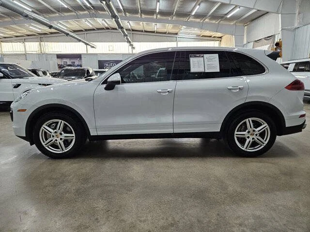 2016 Porsche 958 Cayenne S - Image 2 of 19