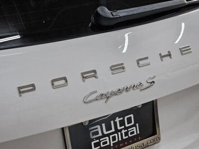 2016 Porsche 958 Cayenne S - Image 6 of 19