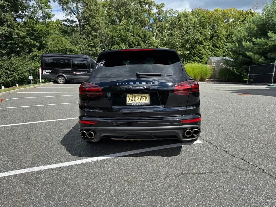 2016 Porsche 958 Cayenne S - Image 4 of 19