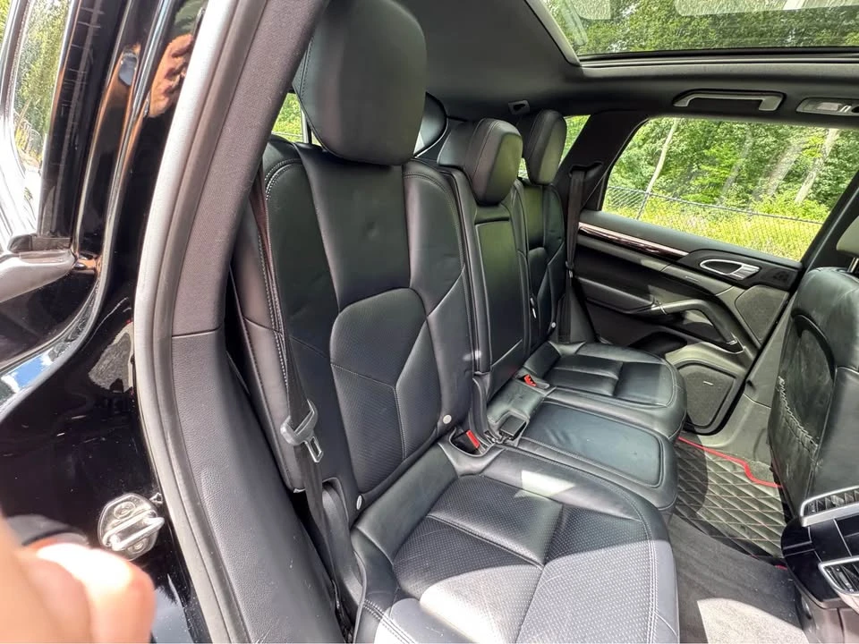 2016 Porsche 958 Cayenne S - Image 14 of 19