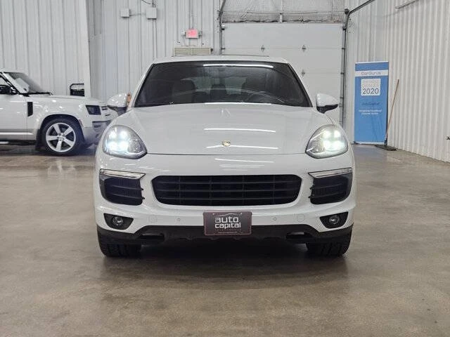 2016 Porsche 958 Cayenne S - Image 2 of 20