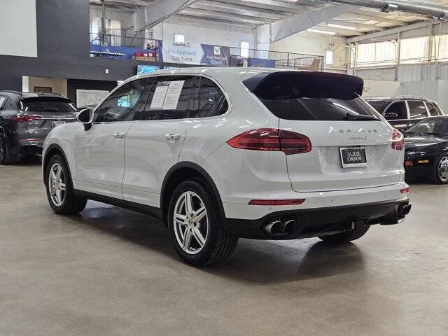 2016 Porsche 958 Cayenne S - Image 5 of 20