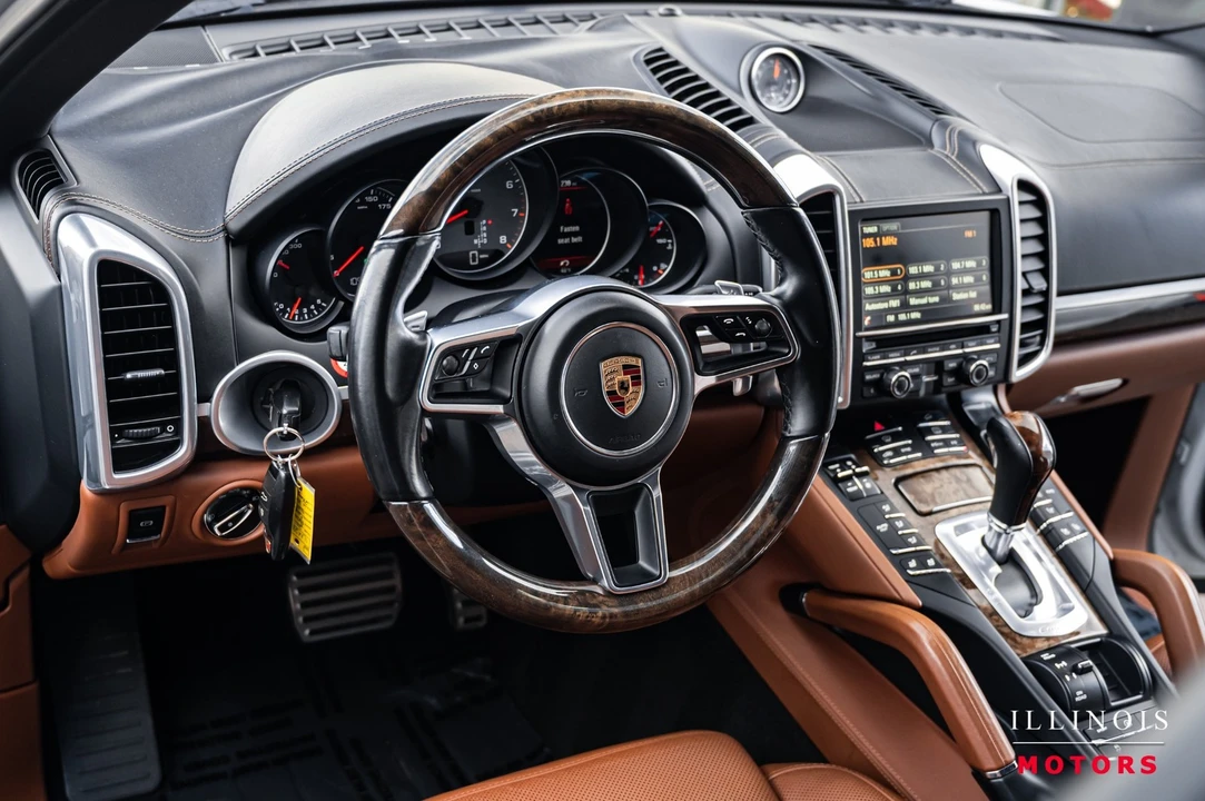 2016 Porsche 958 Cayenne S - Image 21 of 31