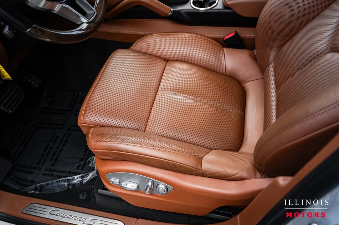 2016 Porsche 958 Cayenne S - Image 20 of 31