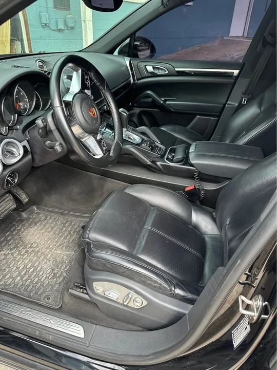 2016 Porsche 958 Cayenne S - Image 7 of 10
