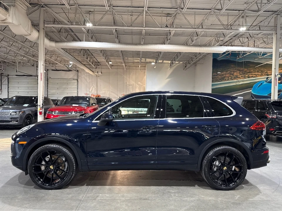 2016 Porsche 958 Cayenne S - Image 6 of 12