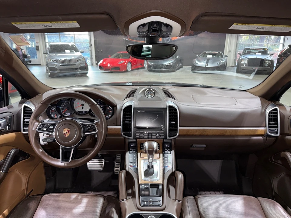 2016 Porsche 958 Cayenne S - Image 11 of 12