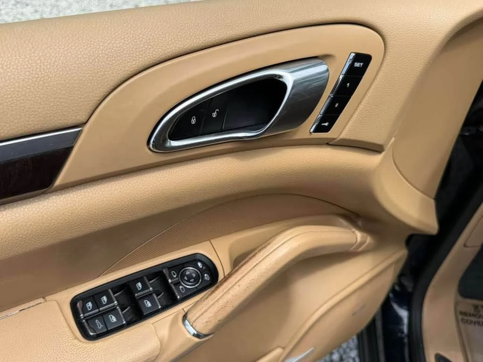 2016 Porsche 958 Cayenne S - Image 20 of 20