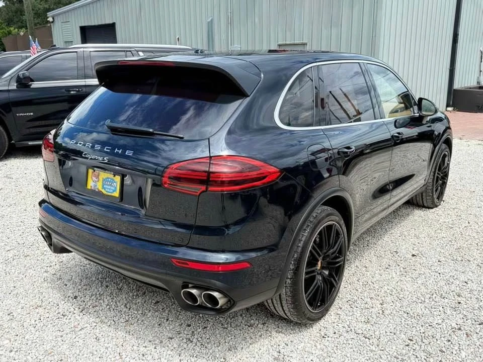 2016 Porsche 958 Cayenne S - Image 2 of 20