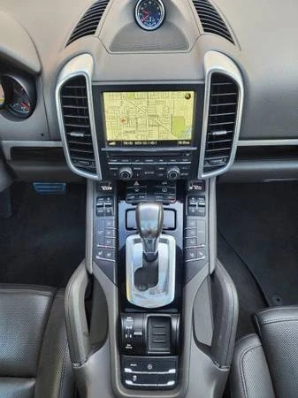 2016 Porsche 958 Cayenne S - Image 19 of 21
