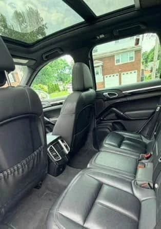 2016 Porsche 958 Cayenne S - Image 5 of 5