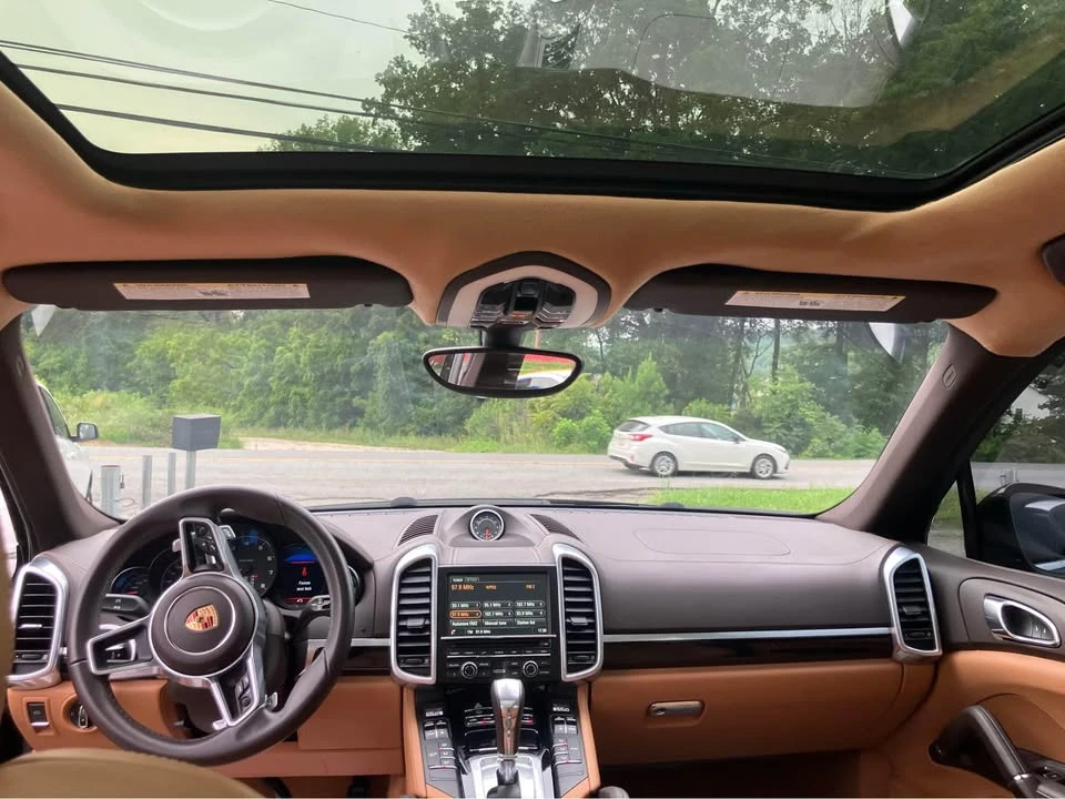 2016 Porsche 958 Cayenne S - Image 4 of 7