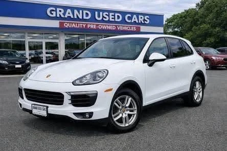 2016 Porsche 958 Cayenne S - Image 2 of 5