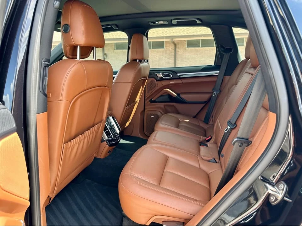 2016 Porsche 958 Cayenne S - Image 11 of 20
