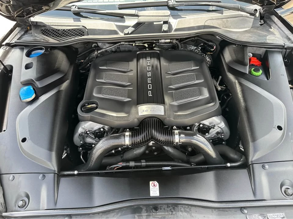 2016 Porsche 958 Cayenne S - Image 18 of 20